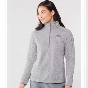 Patagonia women’s large grey quarter zip pull over